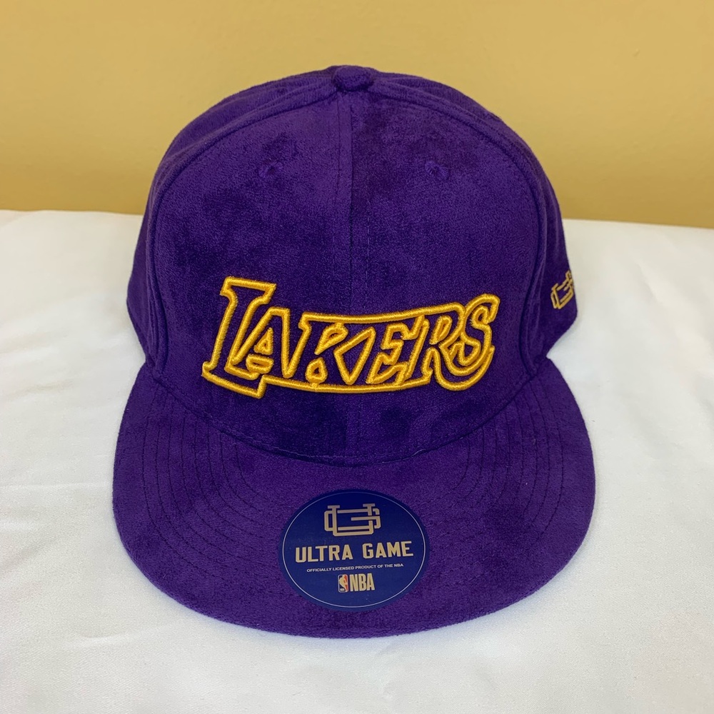 Los Angeles Lakers Ultra Game Sandy Snapback Hat Cap OSFM
NBA Purple Velvet NEW